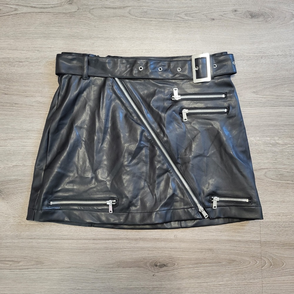 Ashley Classics Black Faux Leather Moto Mini Skirt‎ Zipper Belted Women's Medium